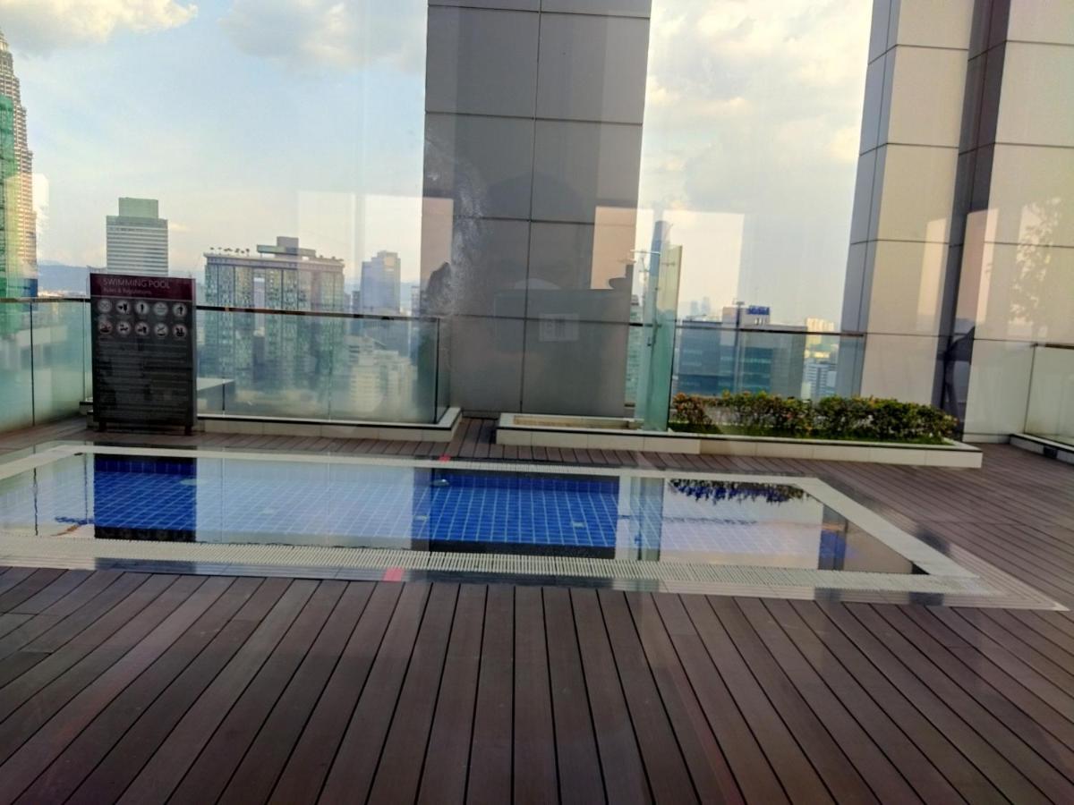 Platinum Serviced Suite Klcc 쿠알라룸푸르 외부 사진